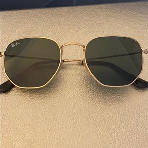 Hexagonal Ray-Ban Sunglasses